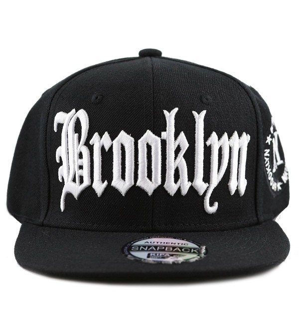 The Hat Depot Premium Quality Old English Brooklyn Flat Visor Snapback Baseball Cap - Black White - C9184KX925U