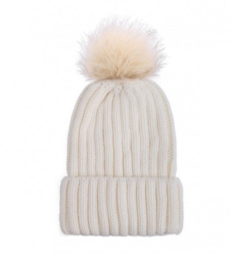 Arctic Paw Unisex Cable Beanie in Women's Skullies & Beanies